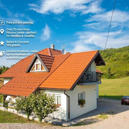 Apartmani Leptir Rakovica Zewnętrze zdjęcie