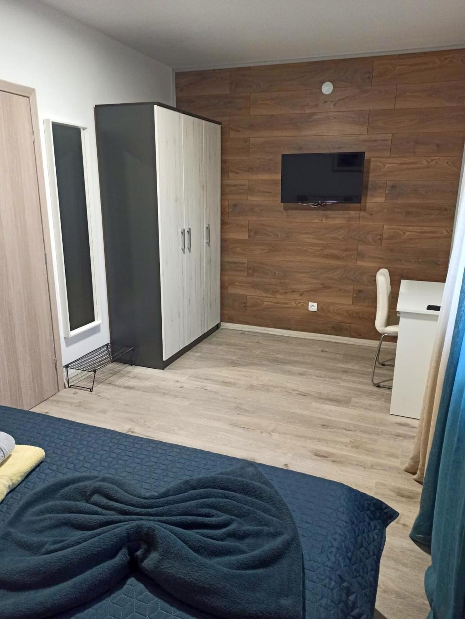 Apartmani Leptir Rakovica Zewnętrze zdjęcie